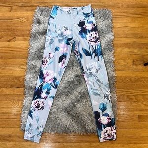 Fabletics Floral Powerhold Leggings